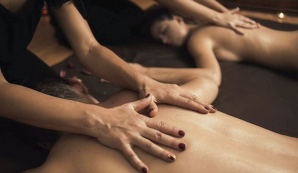 Massage couple